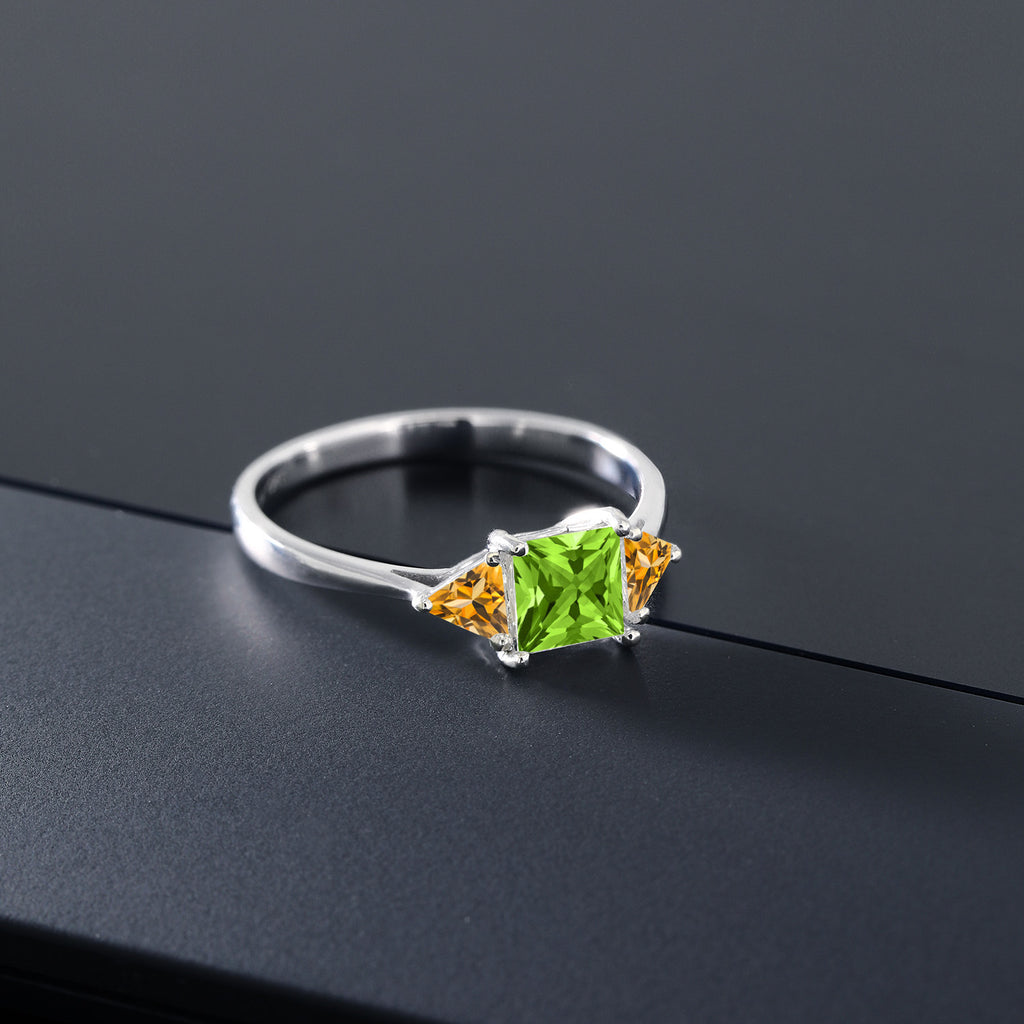Ring in 10K White Gold