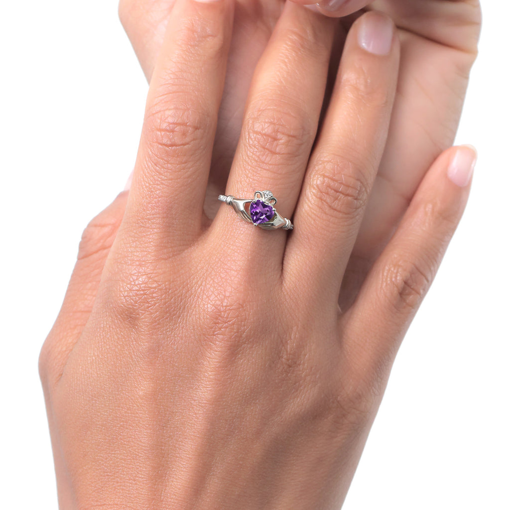 Amethyst - February_7_Ring in 10K White Gold