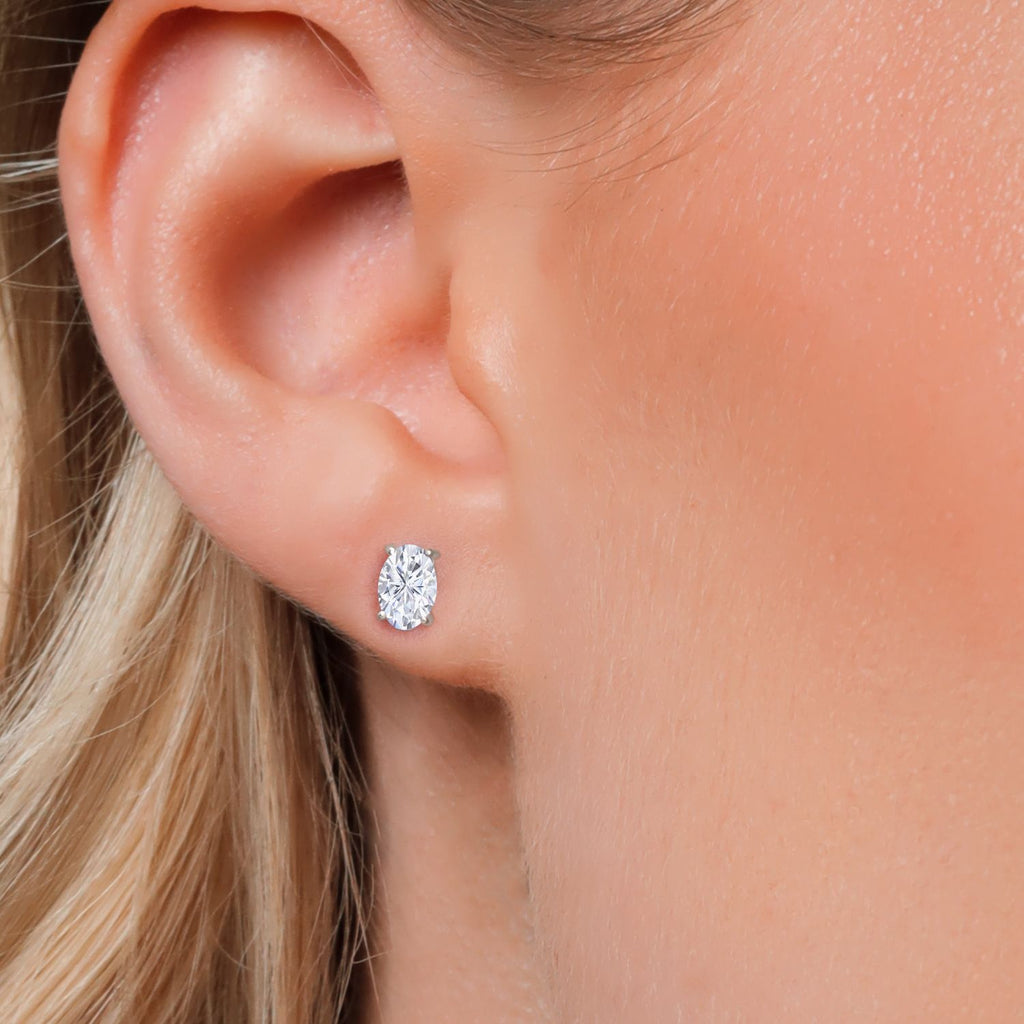 Earrings in 14K White Gold