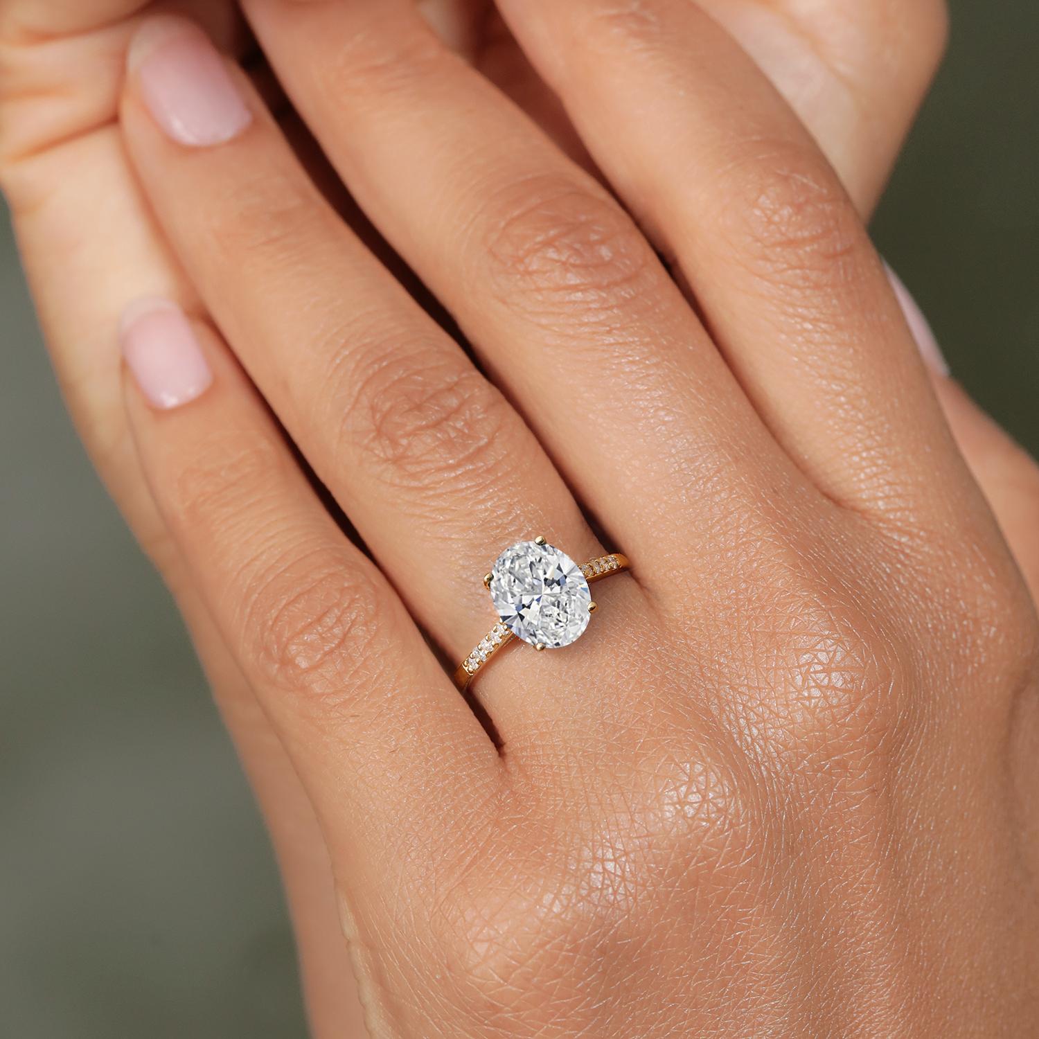 Ring in 10K Yellow Gold