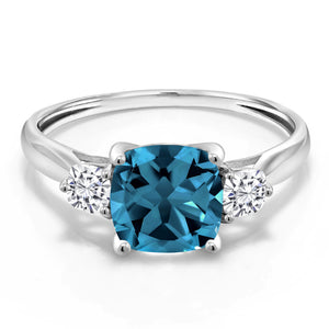 Ring in 10K White Gold
