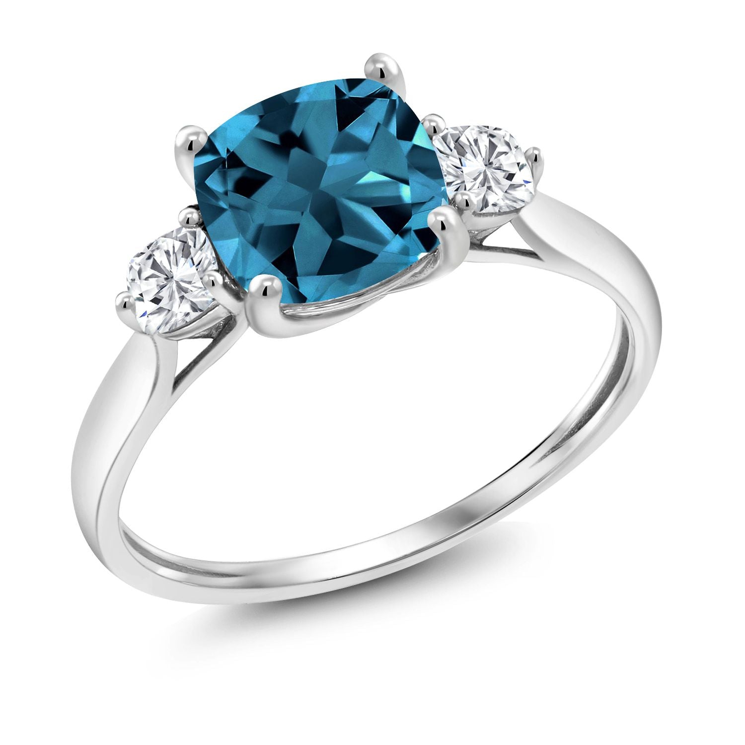Ring in 10K White Gold
