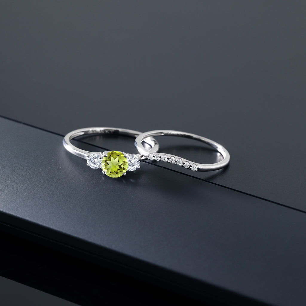 Ring in 10K White Gold
