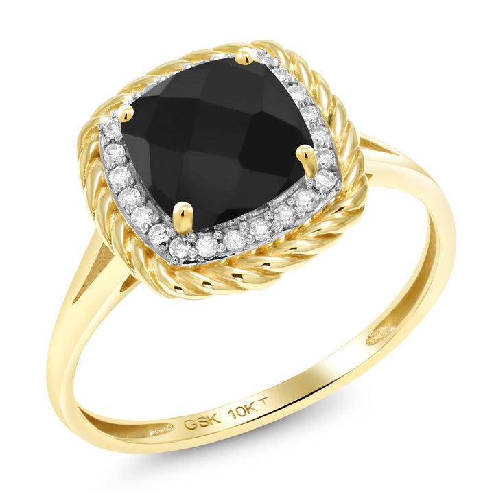 Onyx - December_5_Ring in 10K Yellow Gold