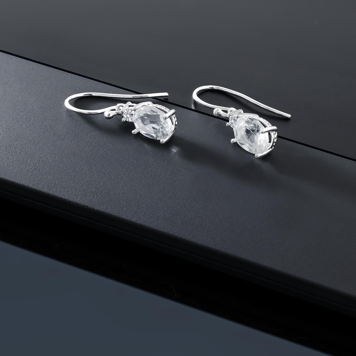 Earrings in 10K White Gold