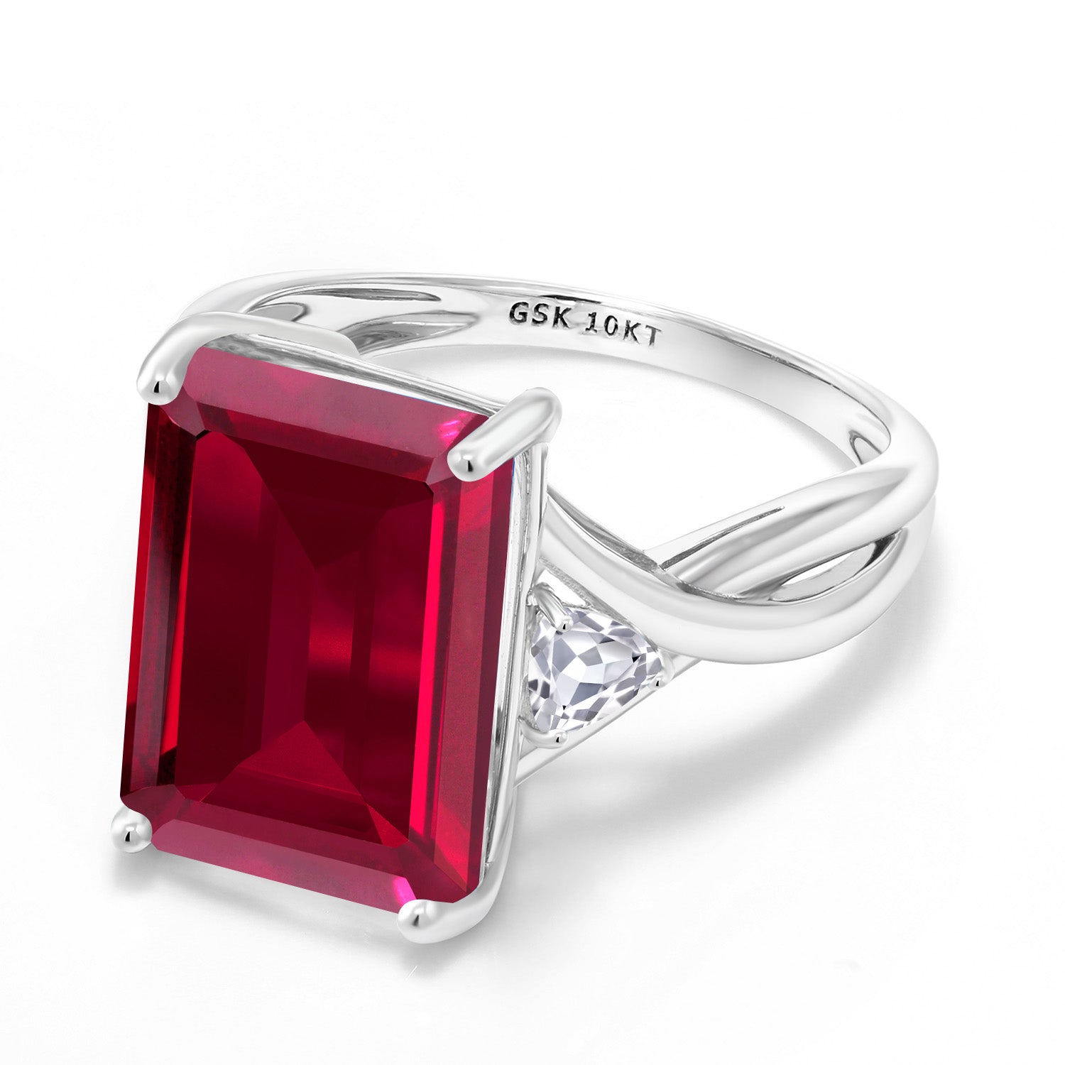 Ring in 10K White Gold