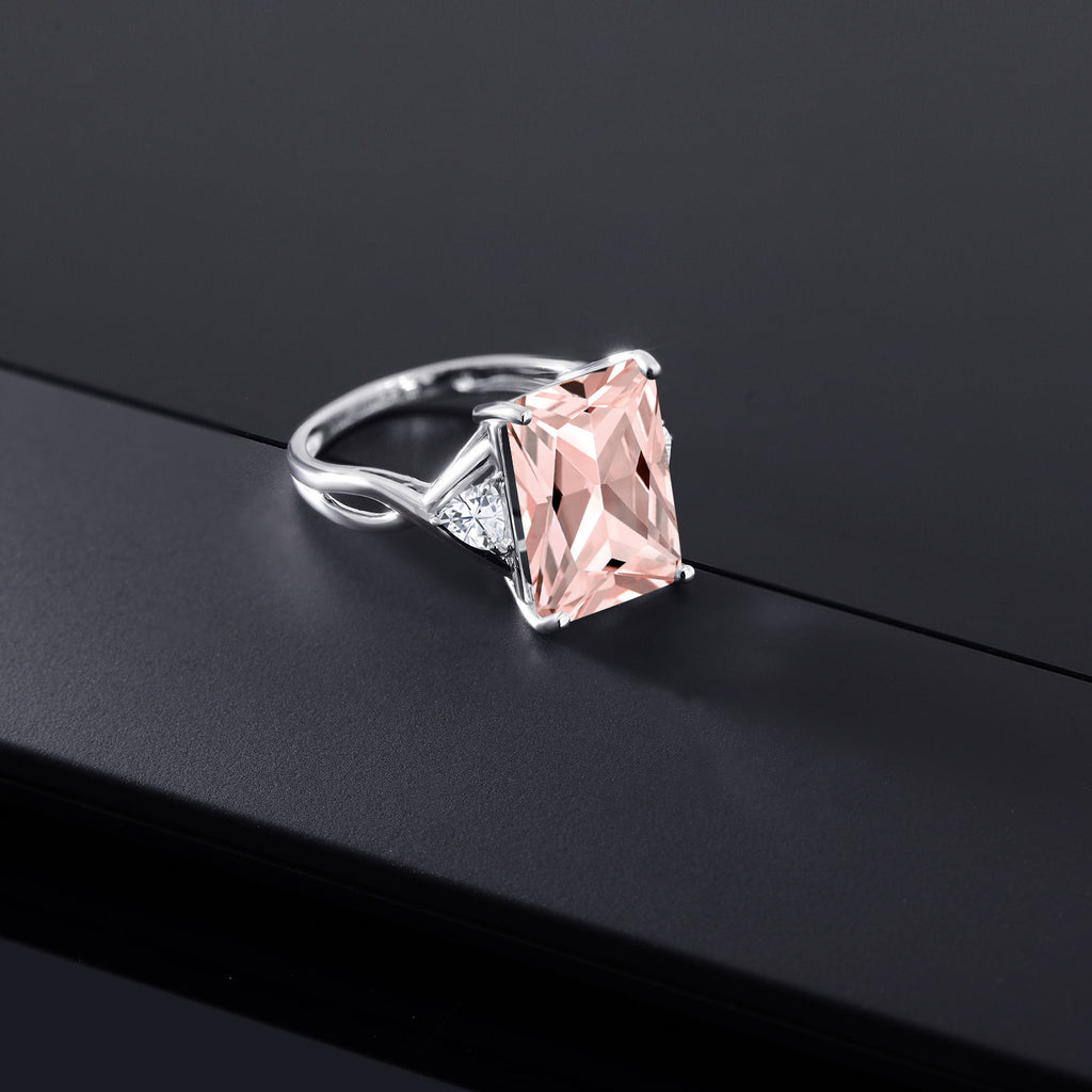 Ring in 10K White Gold