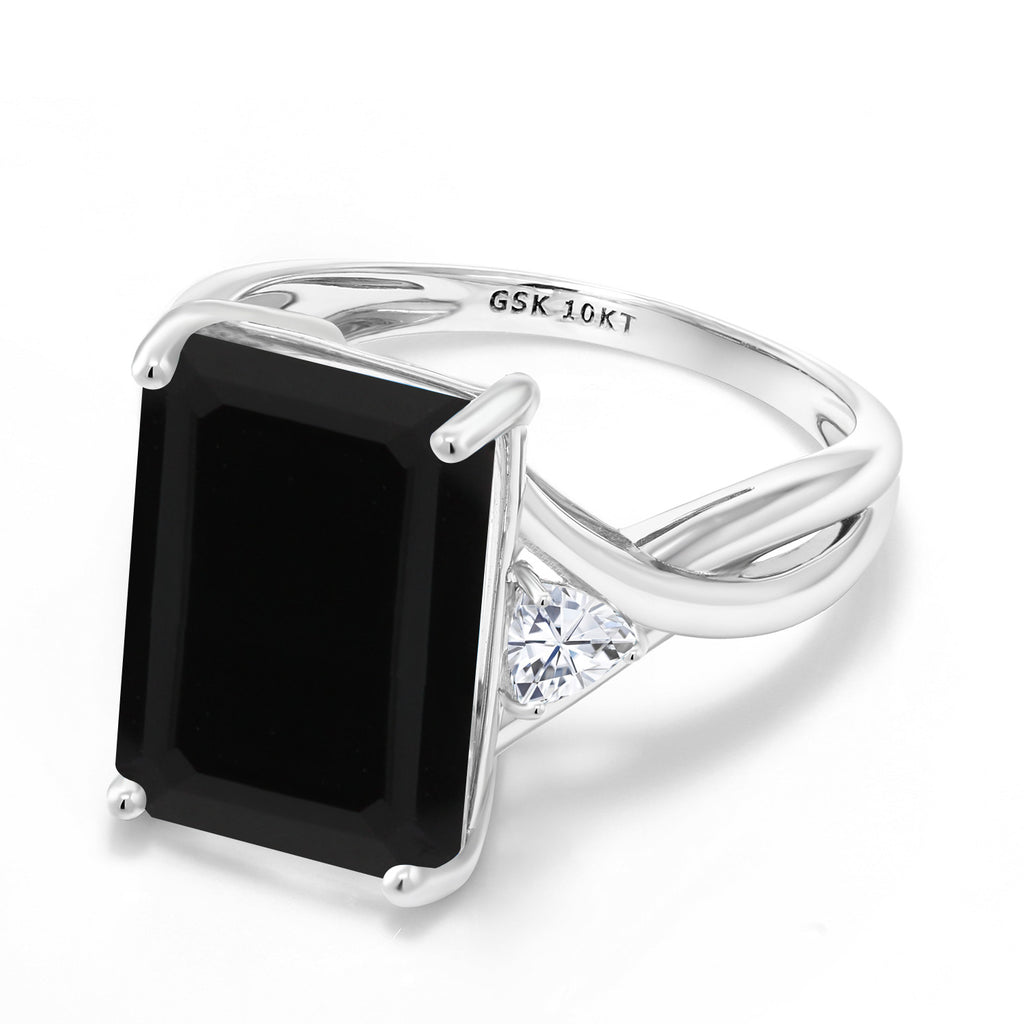 Ring in 10K White Gold