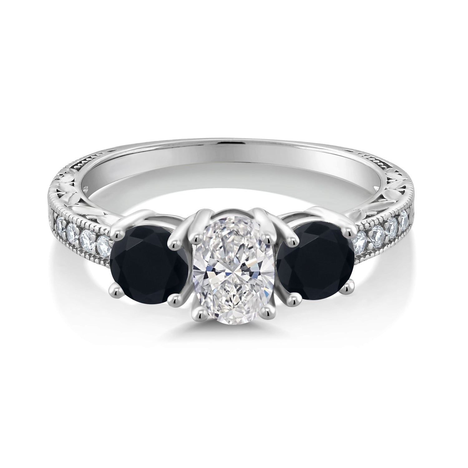 Ring in 10K White Gold