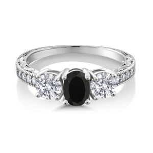 Ring in 10K White Gold