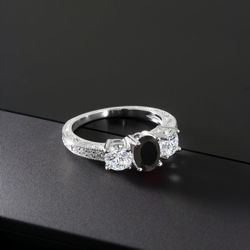 Ring in 10K White Gold