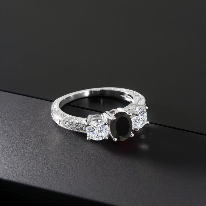 Ring in 10K White Gold