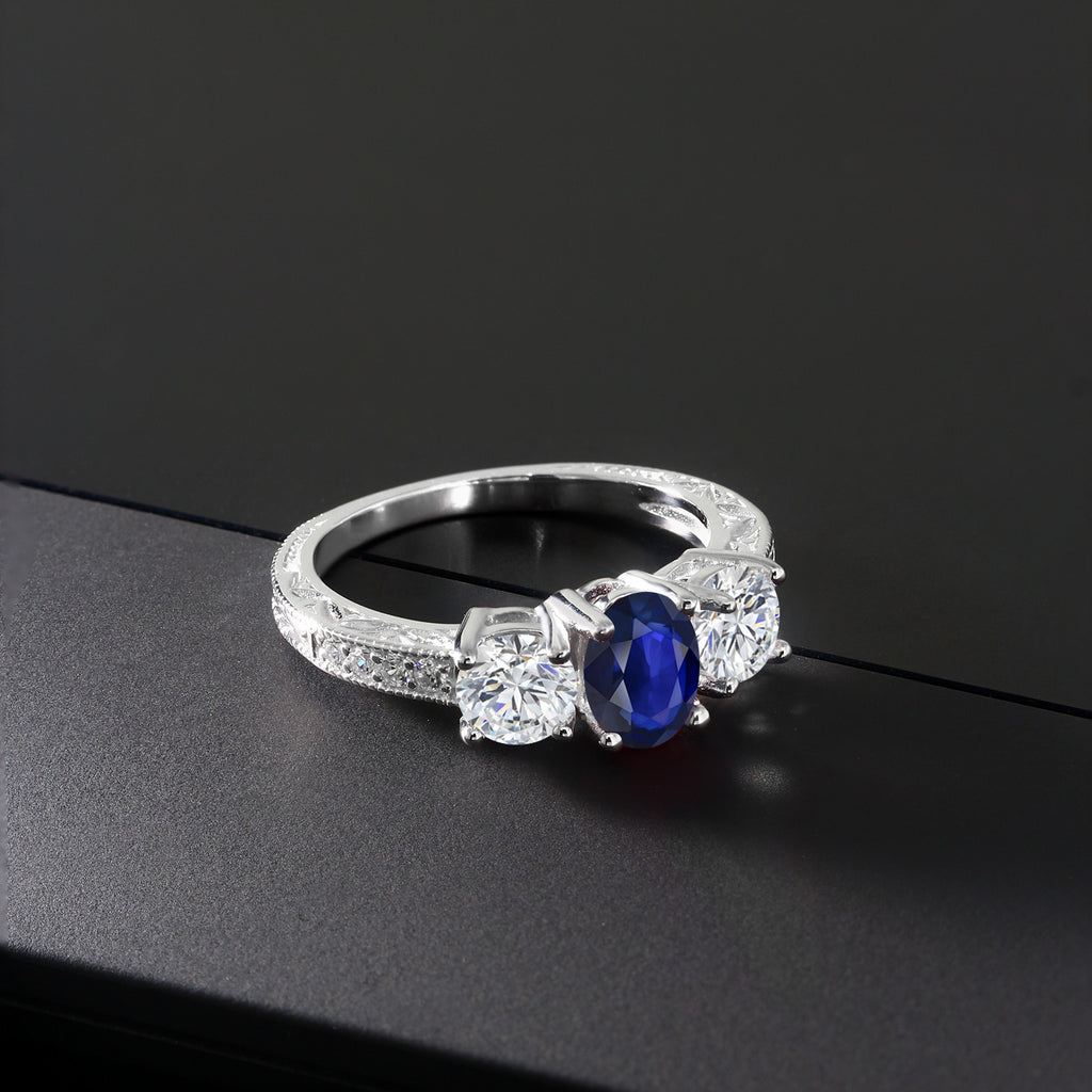 Ring in 10K White Gold