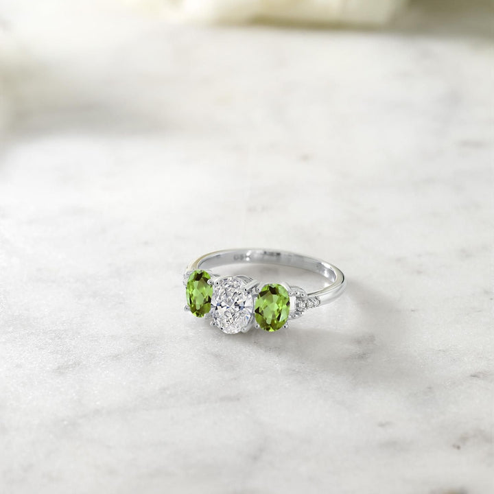 Ring in 10K White Gold