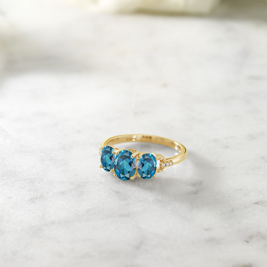 Ring in 10K Yellow Gold