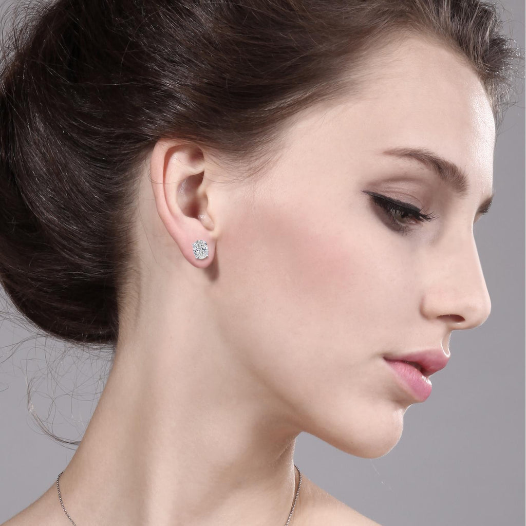 Earrings in 14K White Gold