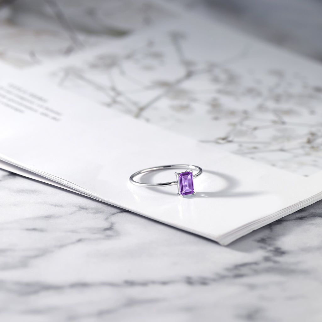 Amethyst - February_8_Ring in 10K White Gold