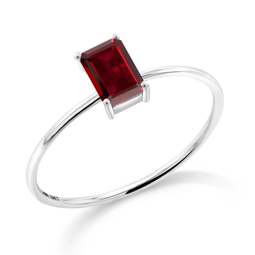 Garnet - January_7_Ring in 10K White Gold