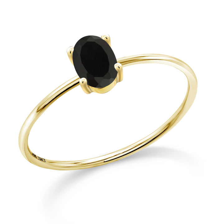 Onyx - December_5_Ring in 10K Yellow Gold