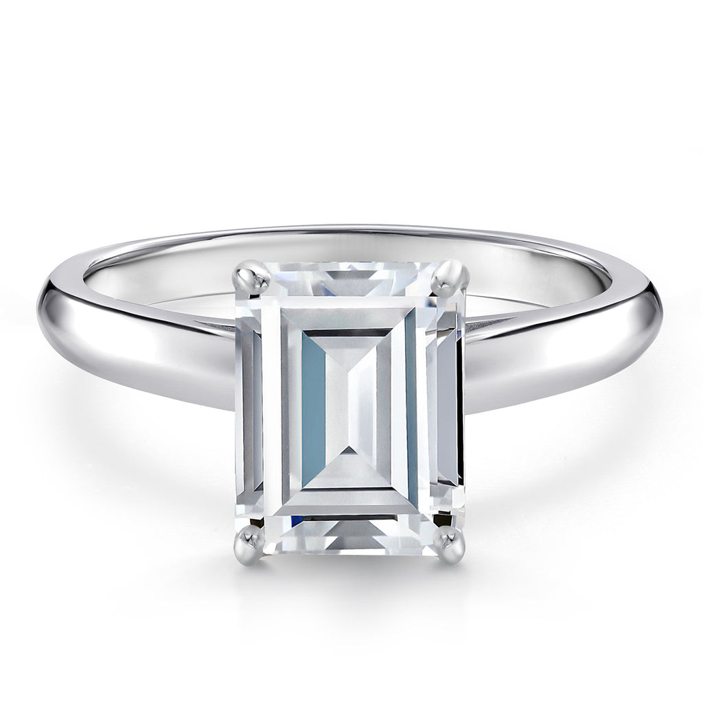 Ring in 10K White Gold