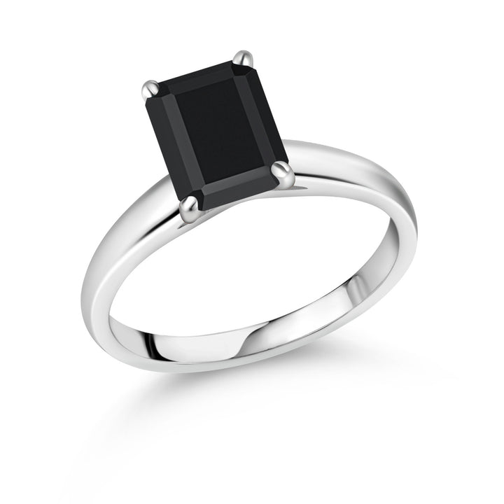 Onyx - December_5_Ring in 10K White Gold