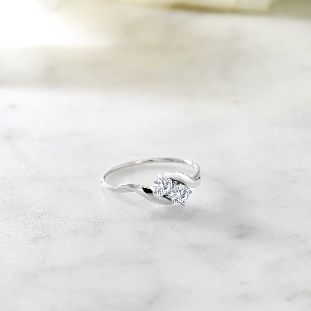 Ring in 10K White Gold