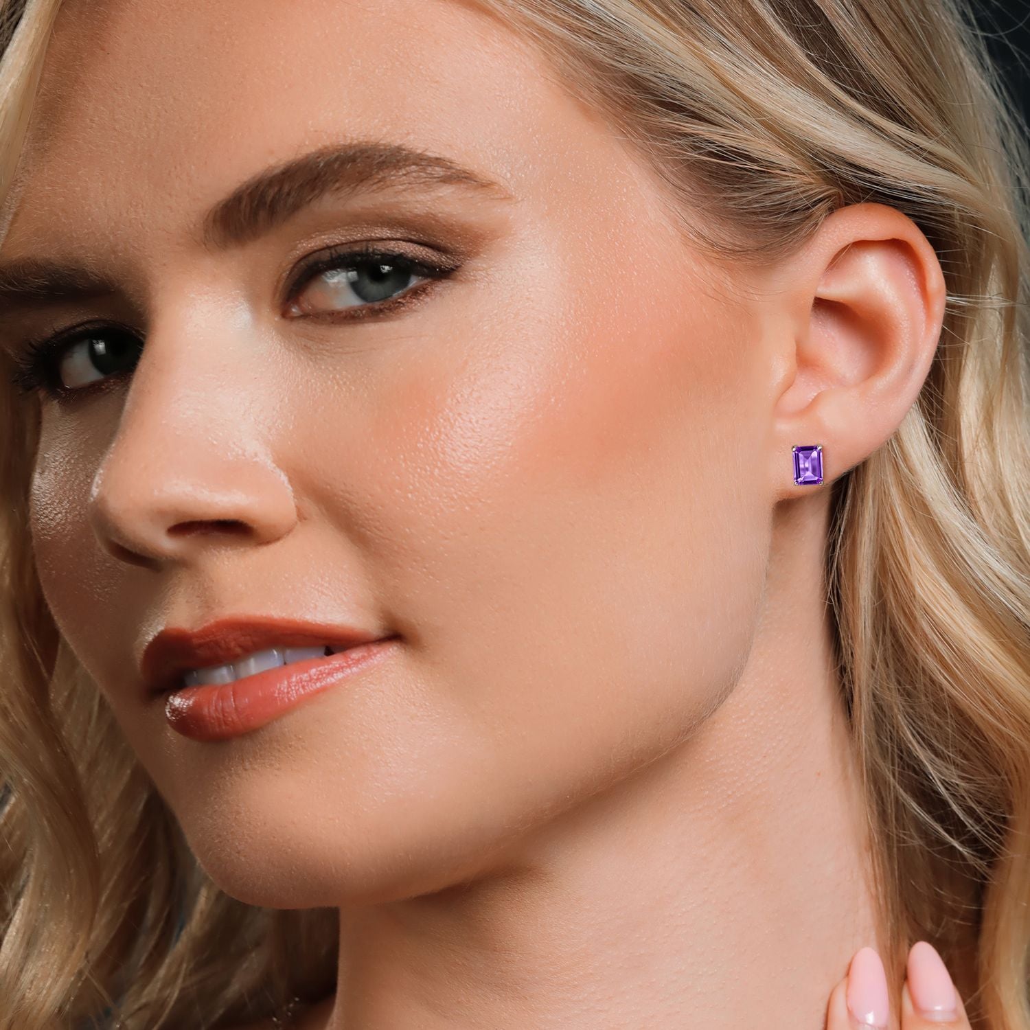 Amethyst - February_Earrings in 14K White Gold