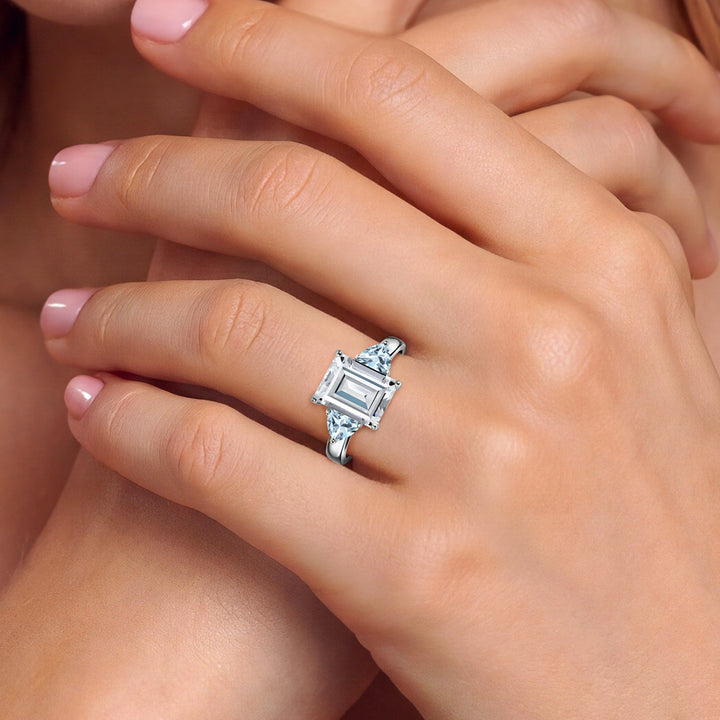 Ring in 10K White Gold