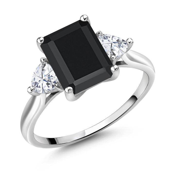 Onyx - December_5_Ring in 10K White Gold