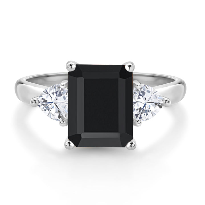 Onyx - December_5_Ring in 10K White Gold