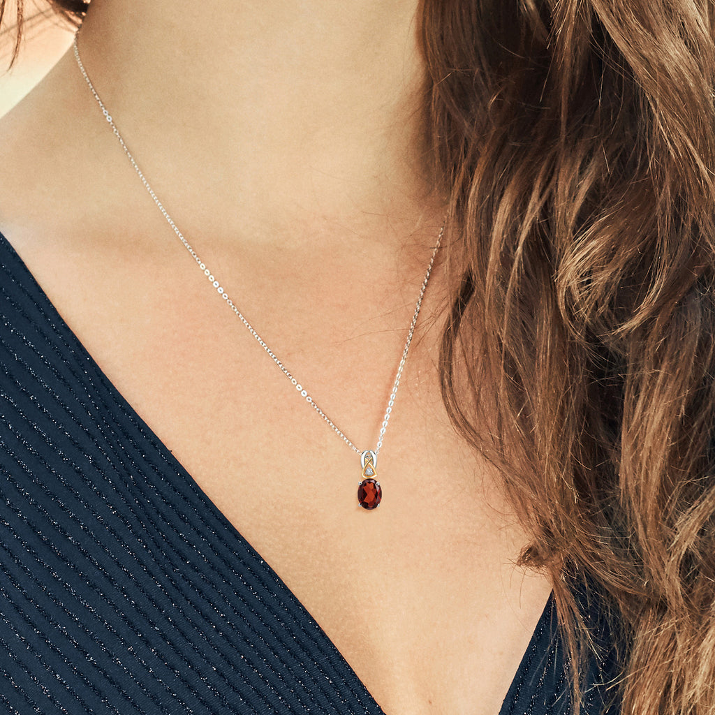 Garnet - January_Pendant in 925 Sterling Silver and 10K Yellow Gold