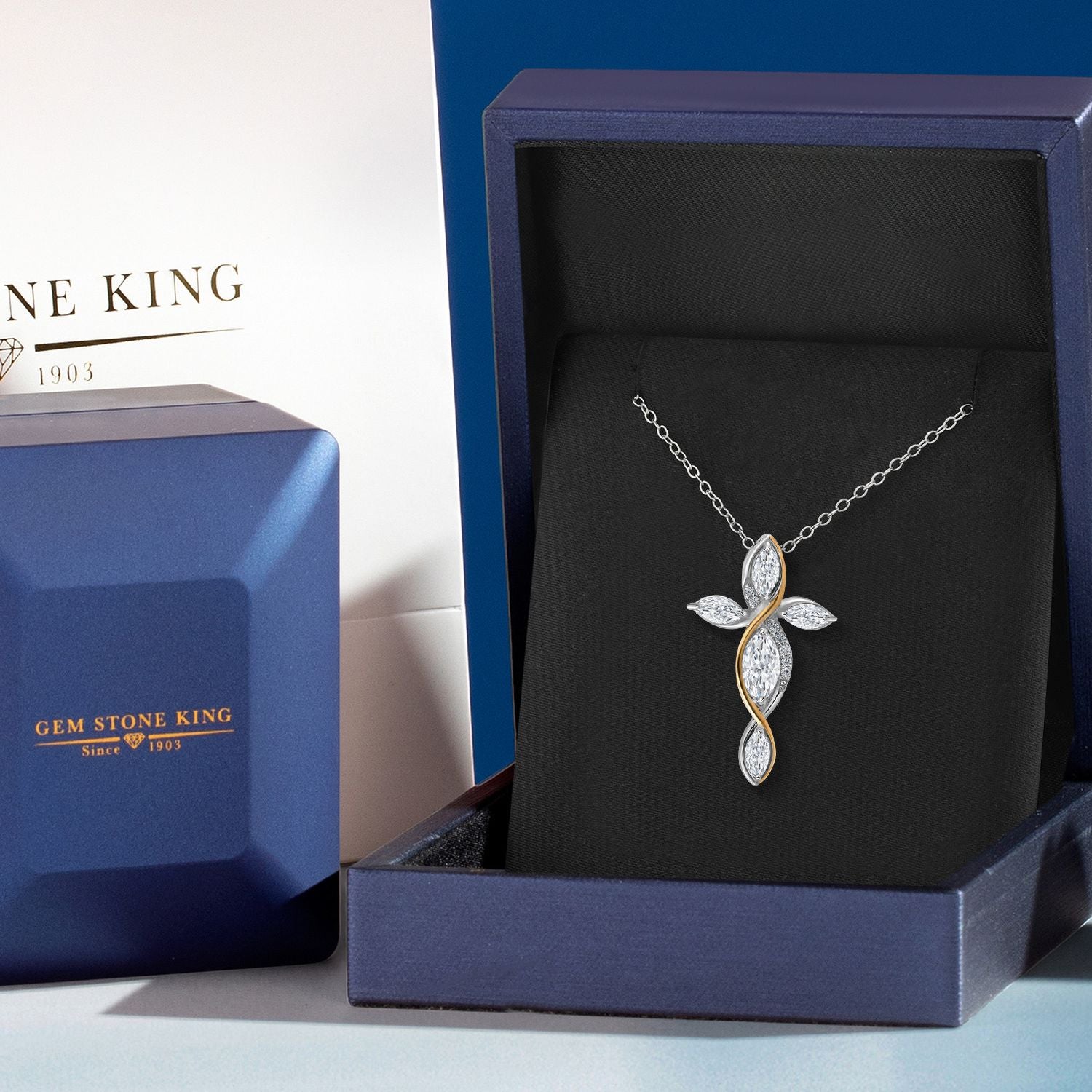 Pendant in 925 Sterling Silver and 10K Yellow Gold