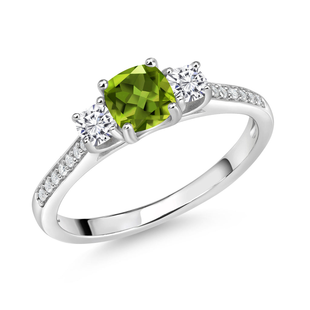 Peridot - August_5_Ring in 925 Sterling Silver