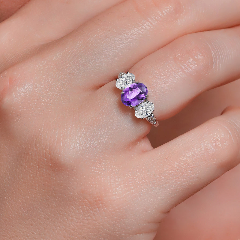 Ring in 10K White Gold