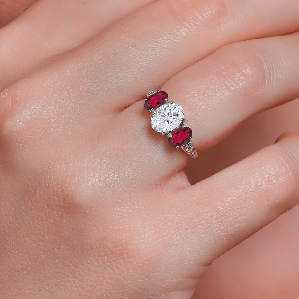 Ring in 10K White Gold