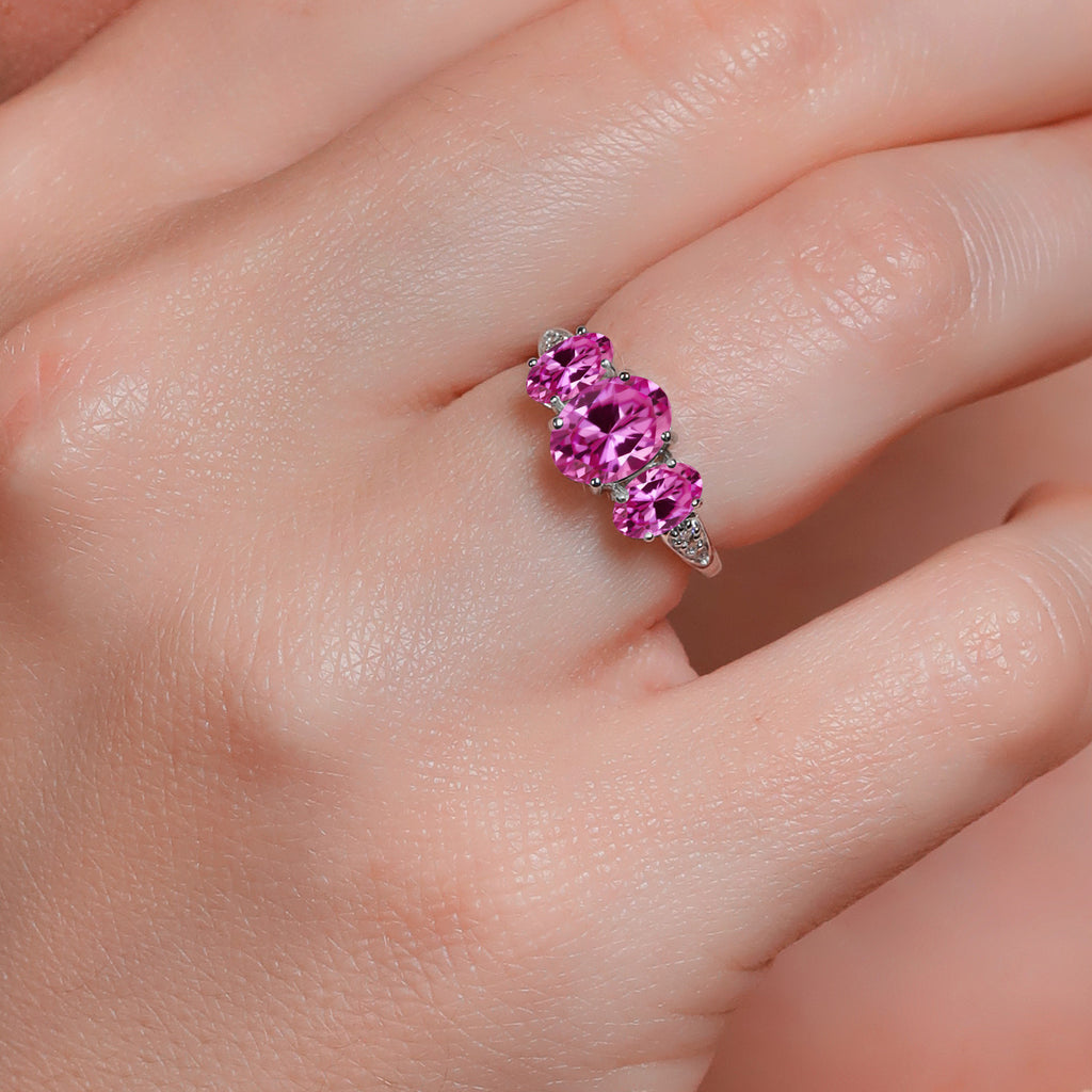 Ring in 10K White Gold