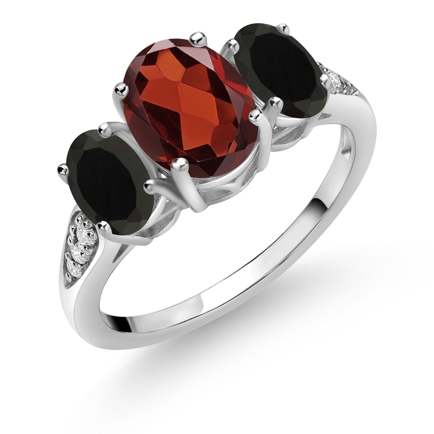 Garnet - January_7_Ring in 10K White Gold