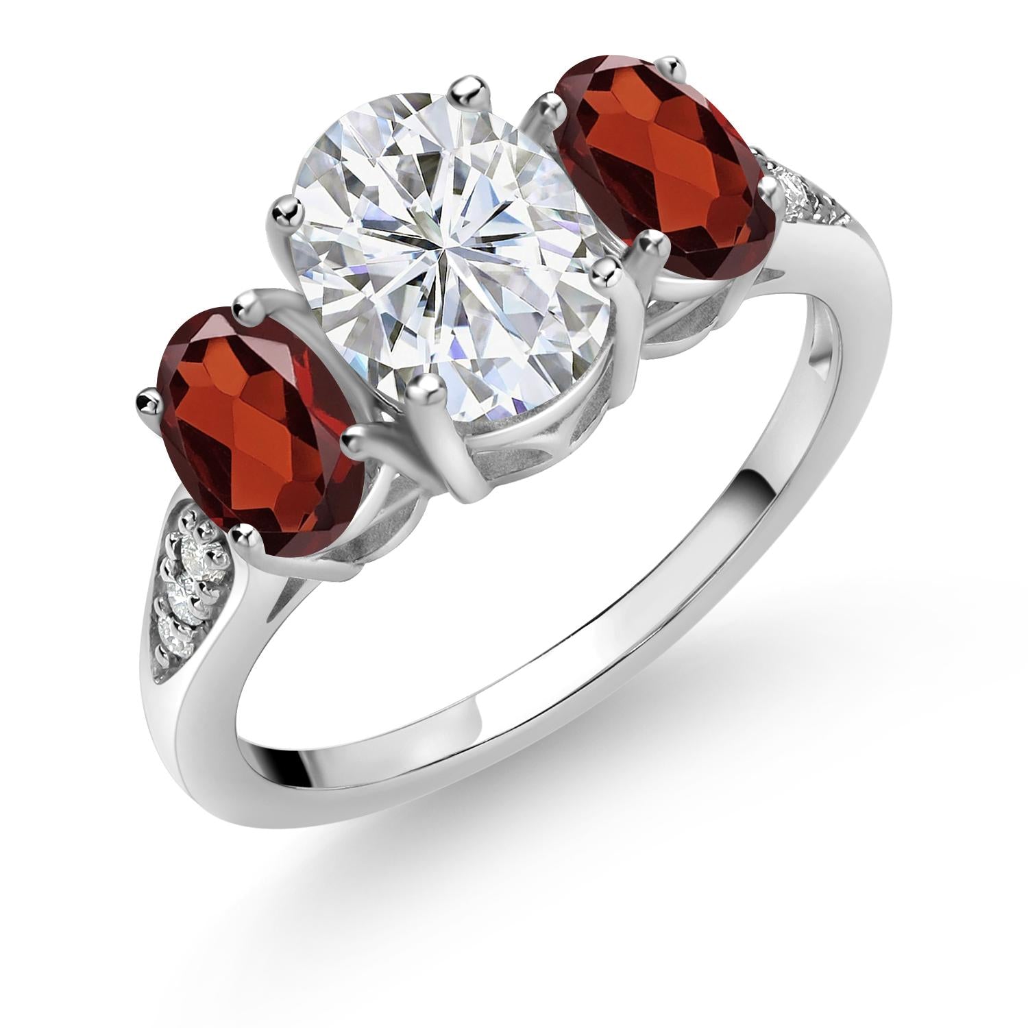 Garnet - January_6_Ring in 10K White Gold