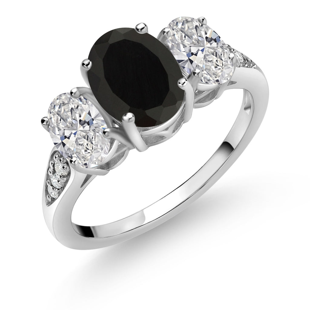 Onyx - December_8_Ring in 10K White Gold