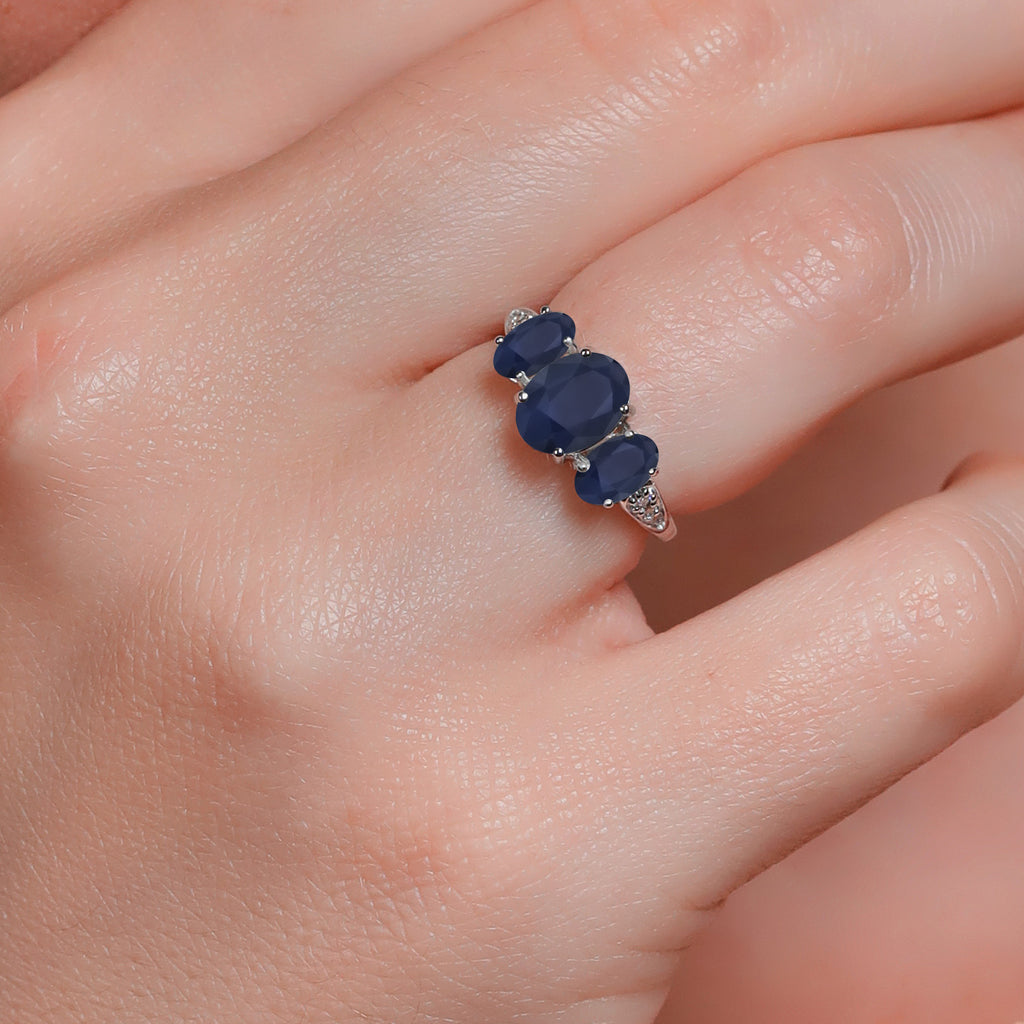 Sapphire and Lab Grown Diamond_7_Ring in 10K White Gold
