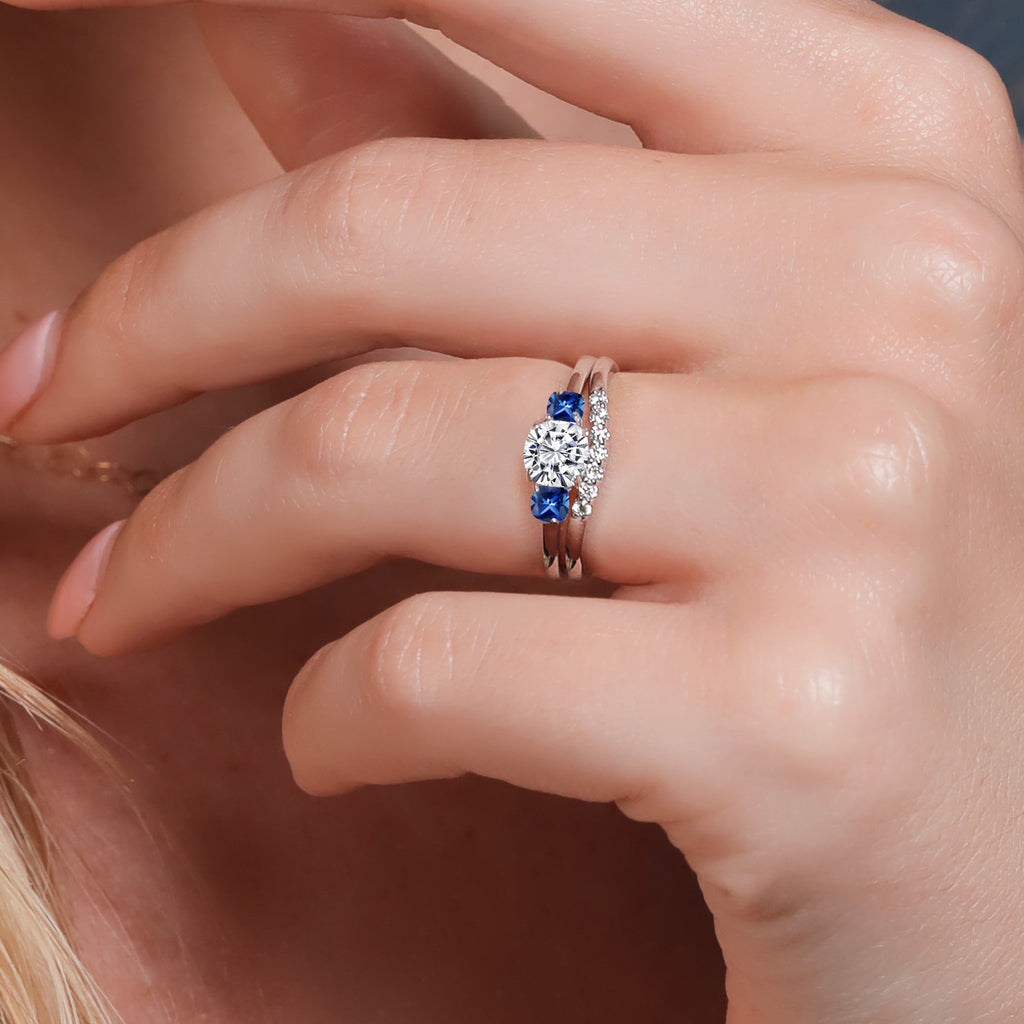 Ring in 10K White Gold