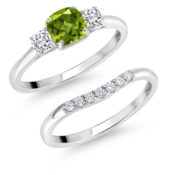 Peridot - August_5_Ring in 10K White Gold