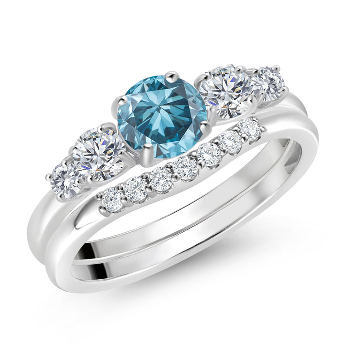 Ring in 10K White Gold