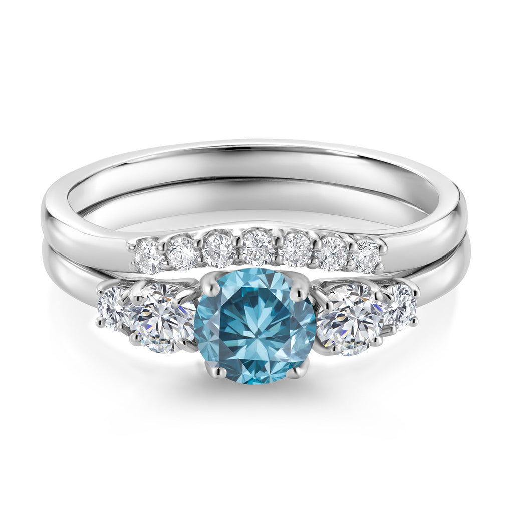 Ring in 10K White Gold