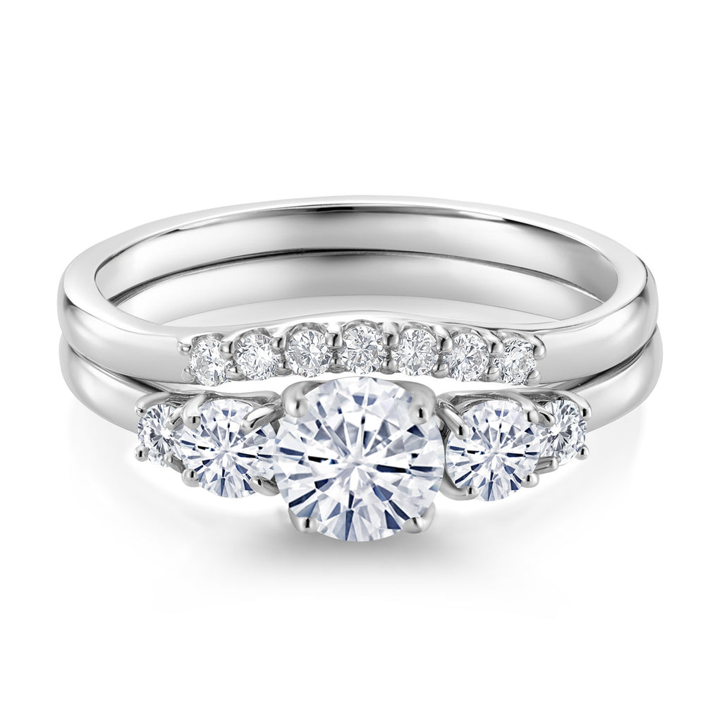 Ring in 10K White Gold