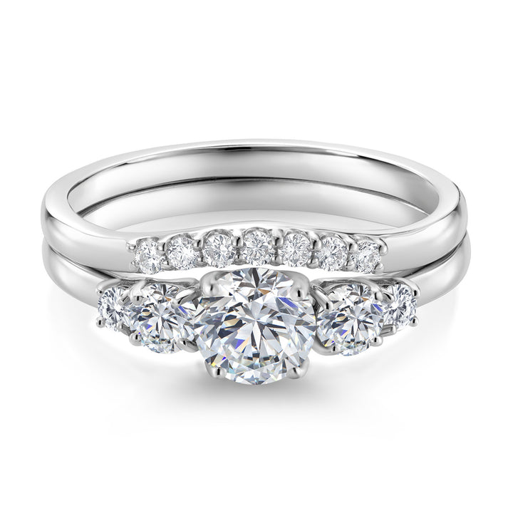 Ring in 10K White Gold