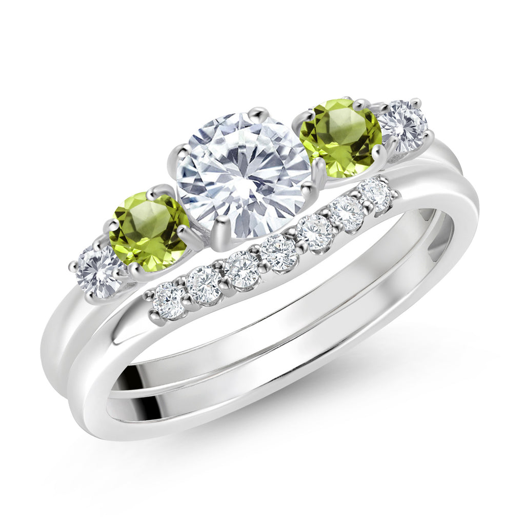 Ring in 10K White Gold