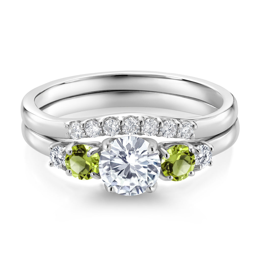 Ring in 10K White Gold