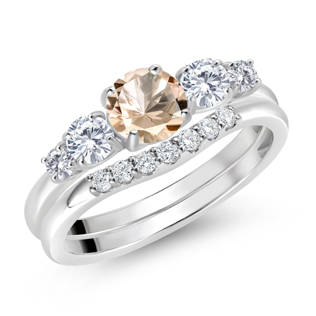 Ring in 10K White Gold