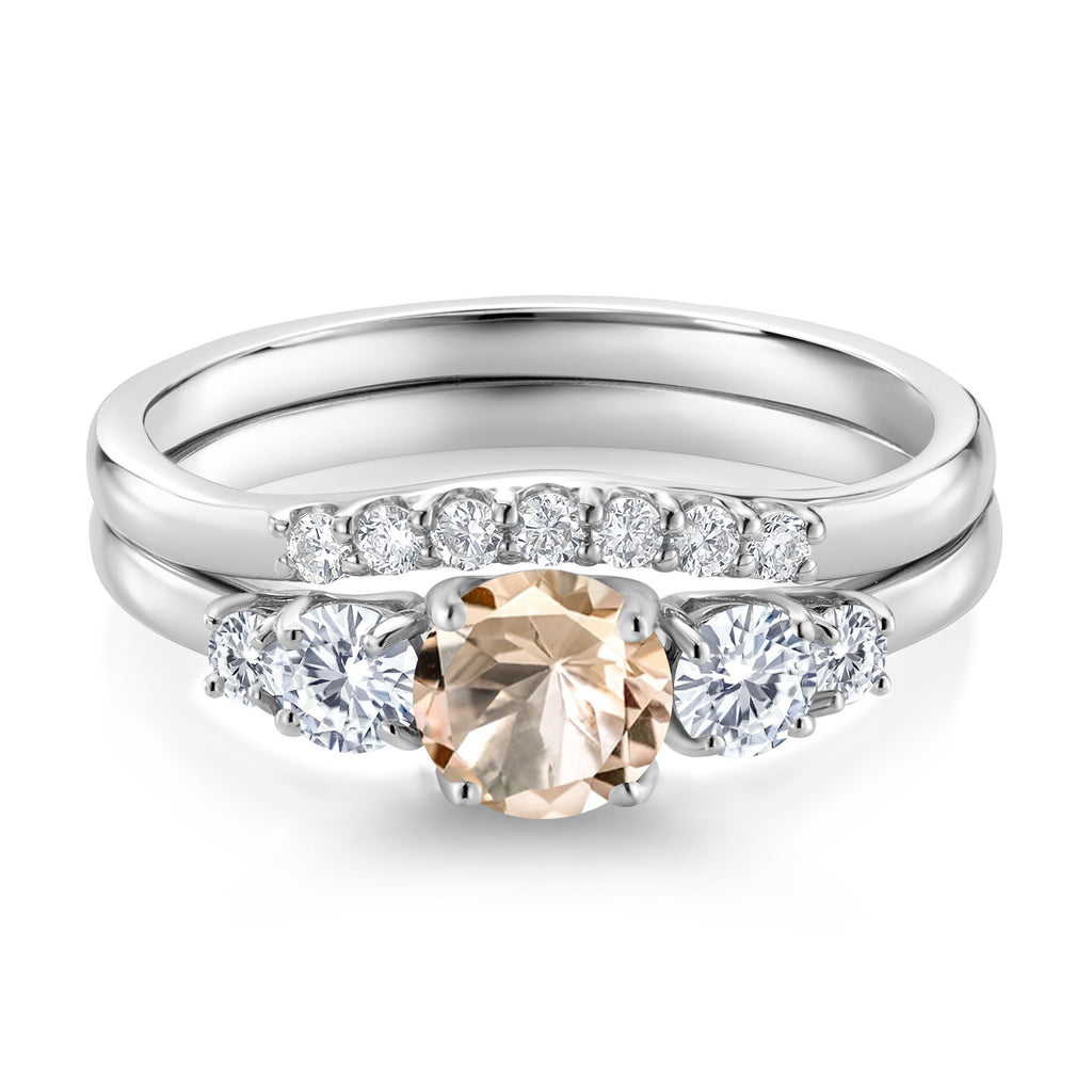 Ring in 10K White Gold